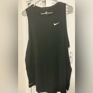 Nike dri fit top XXL